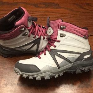 Merrell Dry women’s hiking boots